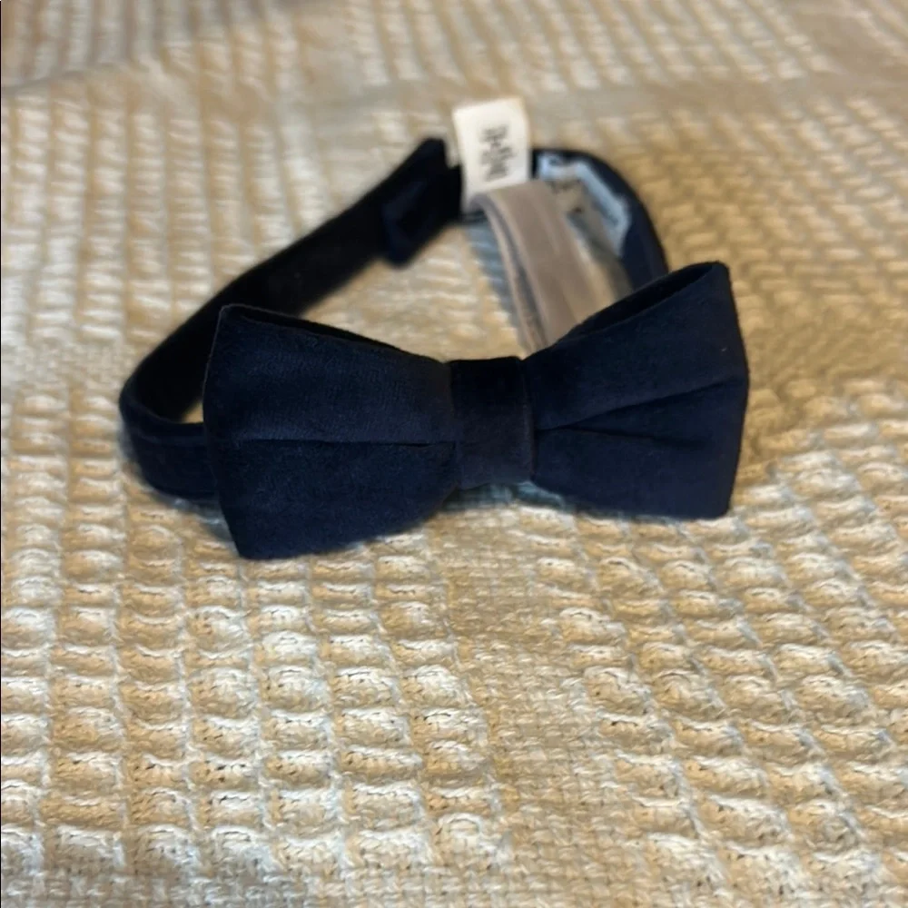 Boys Navy Bow Tie - Classic Formal Accessory
